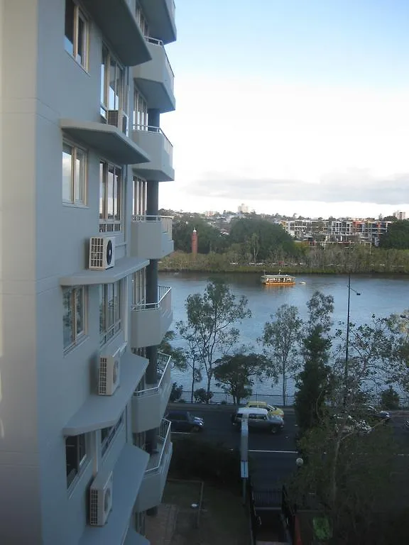 Fairthorpe Apartments Brisbane 4*,