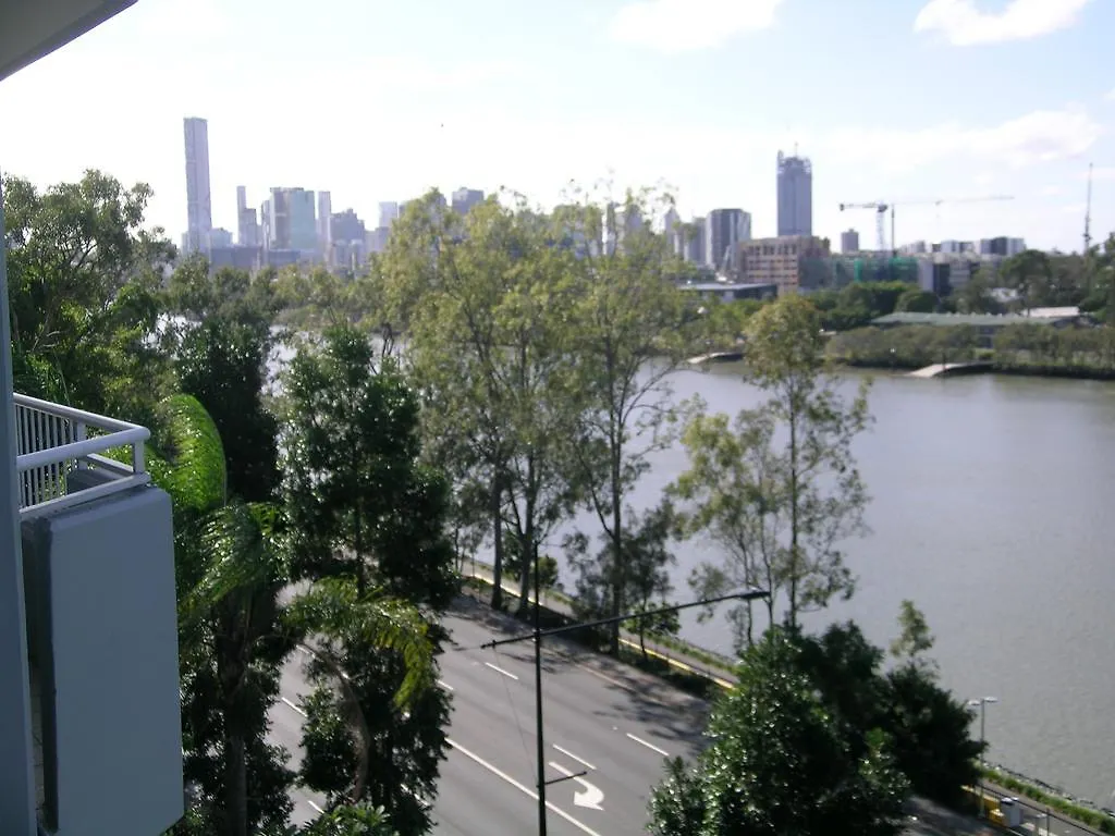 **** Aparthotel Fairthorpe Apartments Brisbane Austrálie