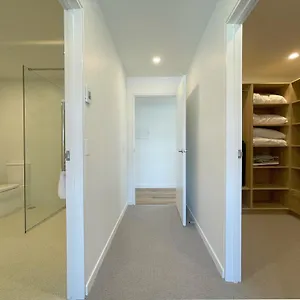http://little-island-apartments.top-hotels-hobart.com