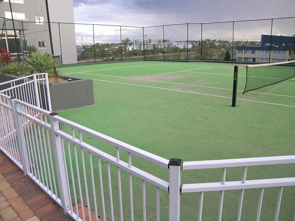 Fairthorpe Apartments Brisbane Aparthotel