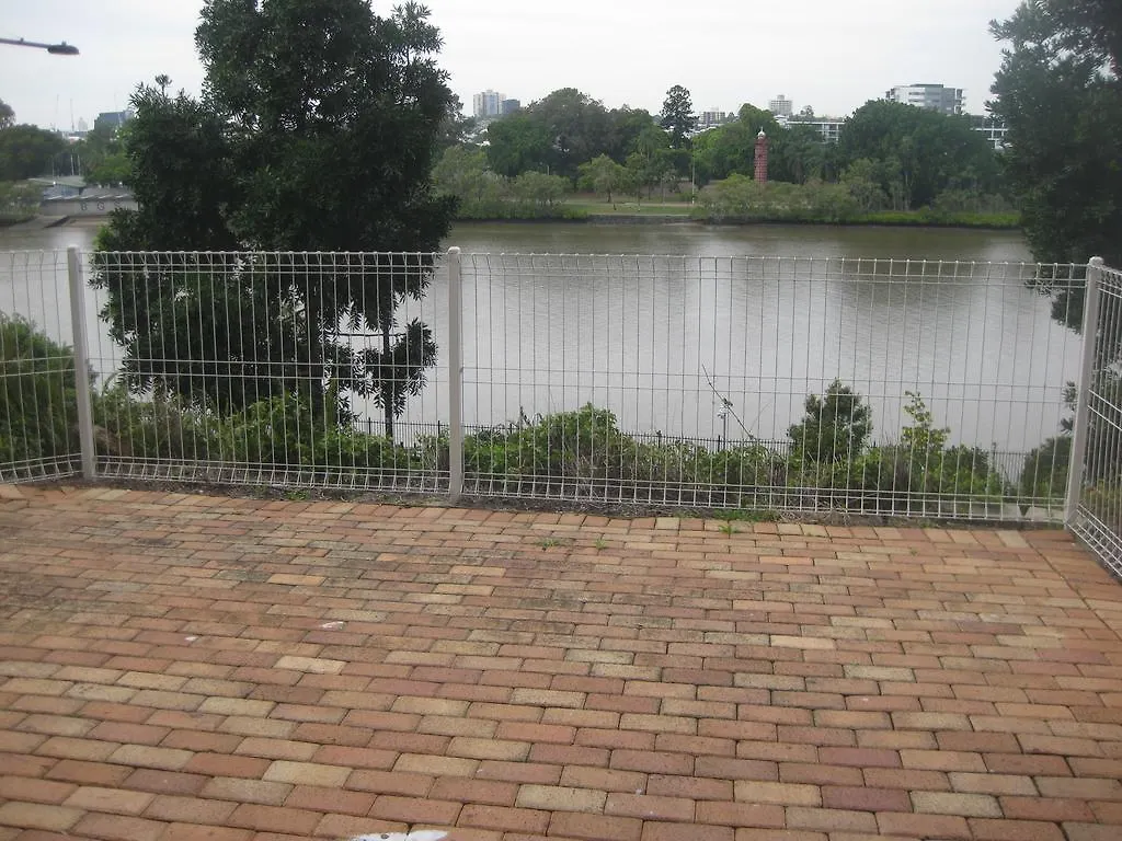 Aparthotel Fairthorpe Apartments Brisbane
