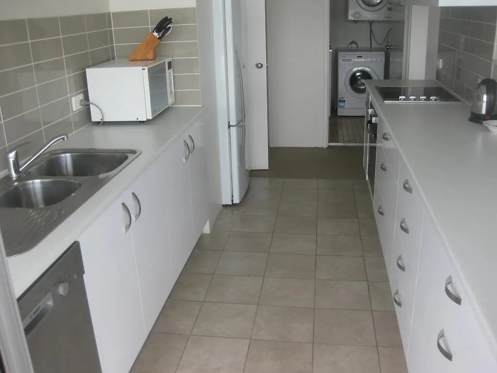 Fairthorpe Apartments Brisbane 4*,  Australia